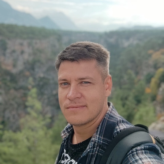 Алексей Левенцов